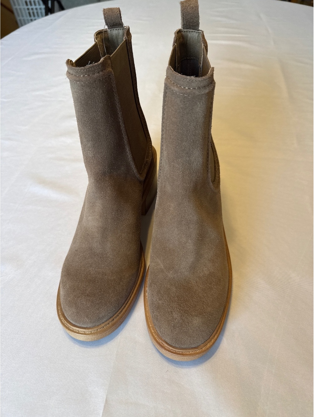 Steve Madden Women's Suede Chelsea Ankle Boots Taupe Size 9